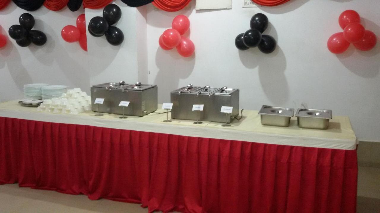 Hotel Tapti Saral Bhopal Buitenkant foto