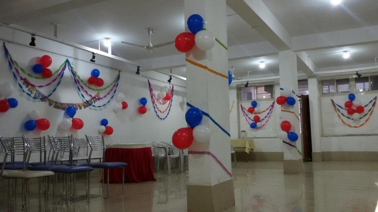 Hotel Tapti Saral Bhopal Buitenkant foto