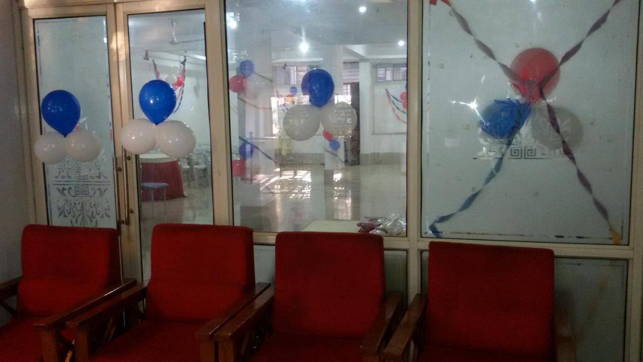 Hotel Tapti Saral Bhopal Buitenkant foto